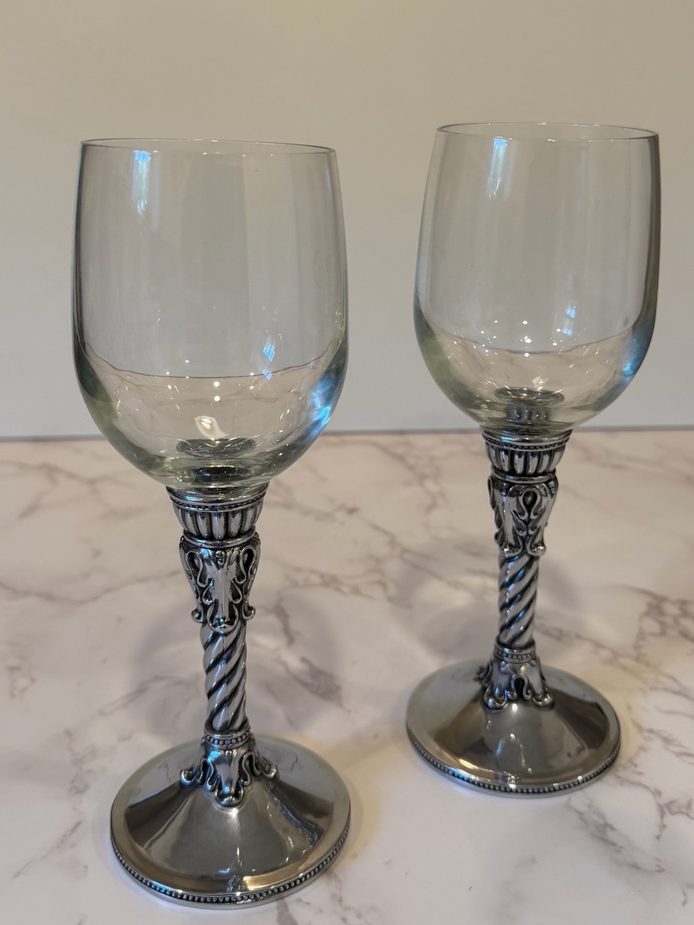Brighton Celebration wine glasses goblet pair 8oz